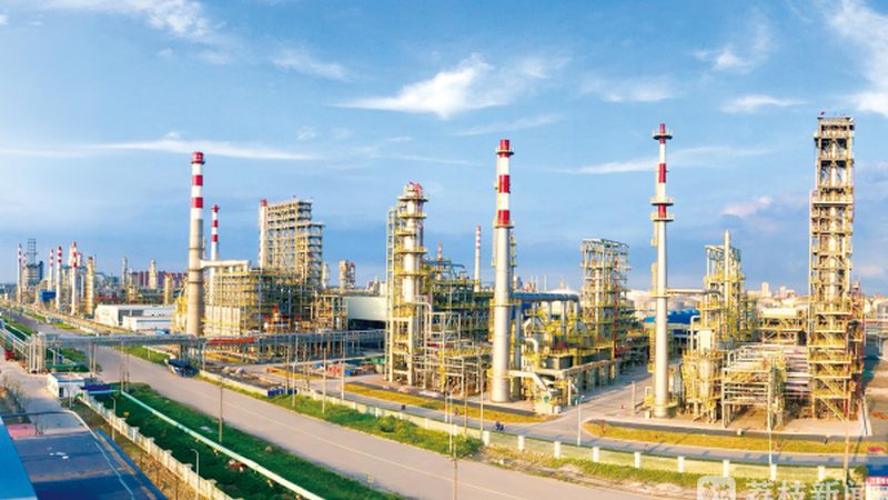 化工原料价格走势图解析：把握市场脉搏，规避风险