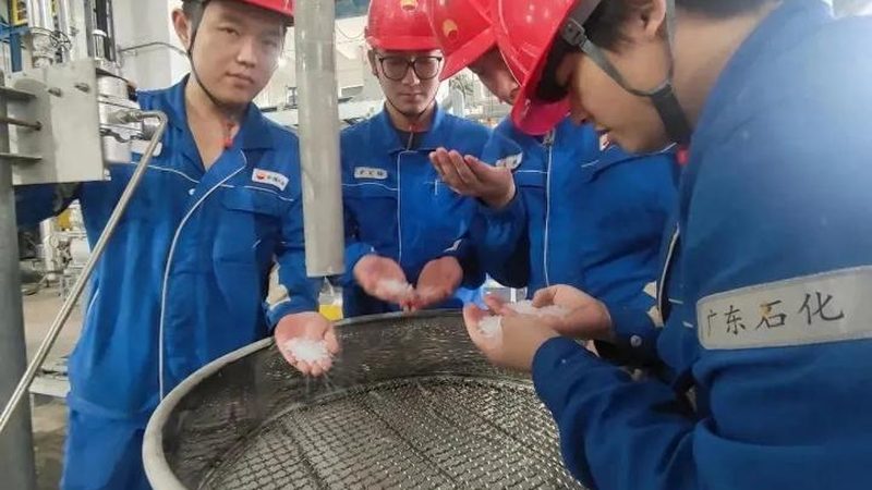 造纸消泡剂对比评测